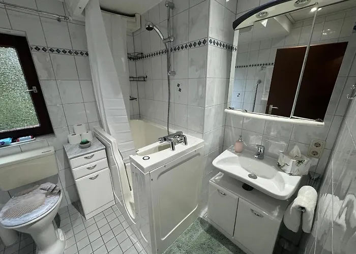 Ubytování v soukromí Schoenes, Friedliches Zimmer Augsburg